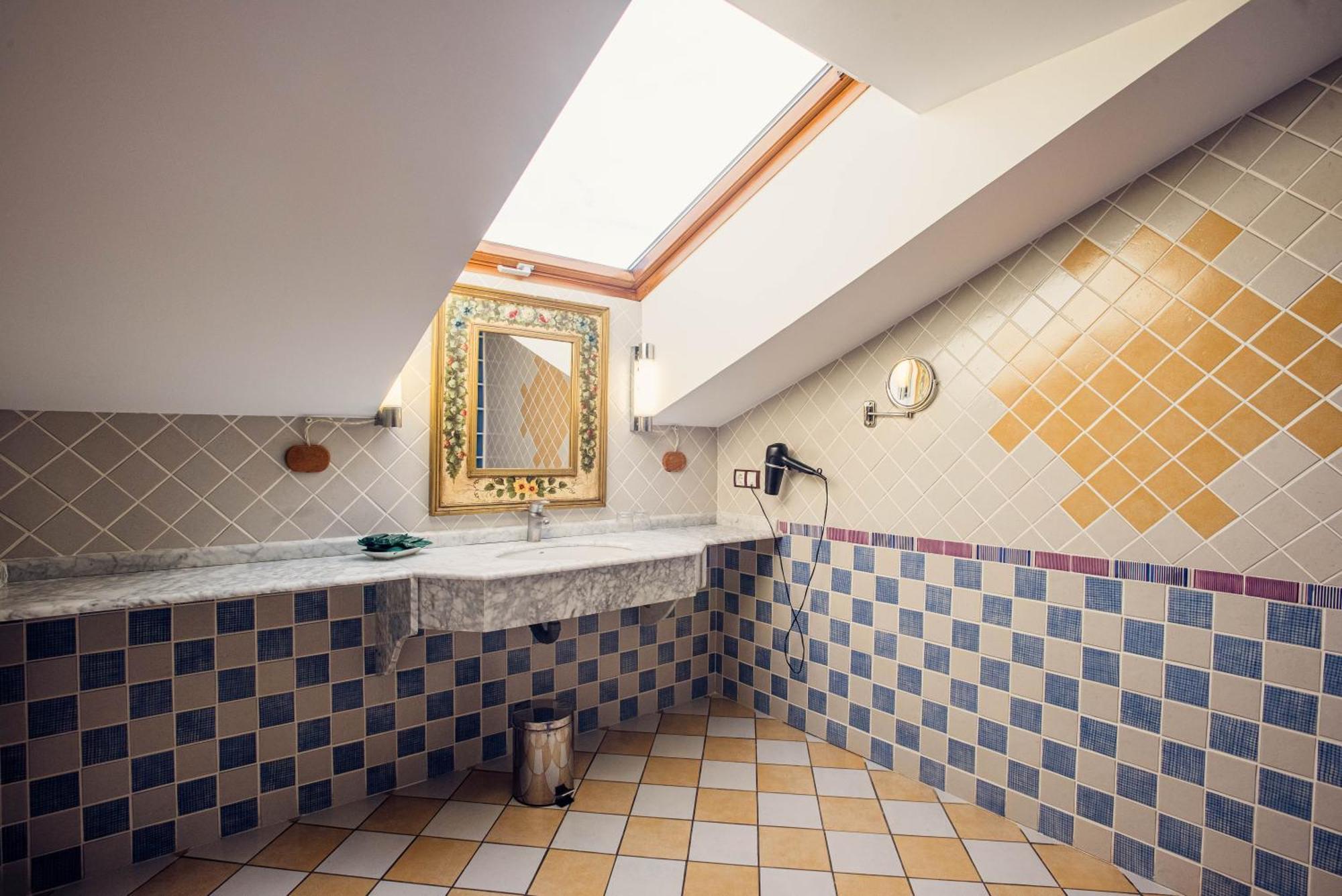 Hotel Spa Villa Pasiega オスナヨ エクステリア 写真