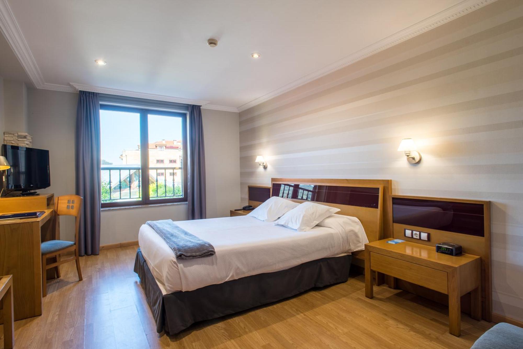 Hotel Spa Villa Pasiega オスナヨ エクステリア 写真