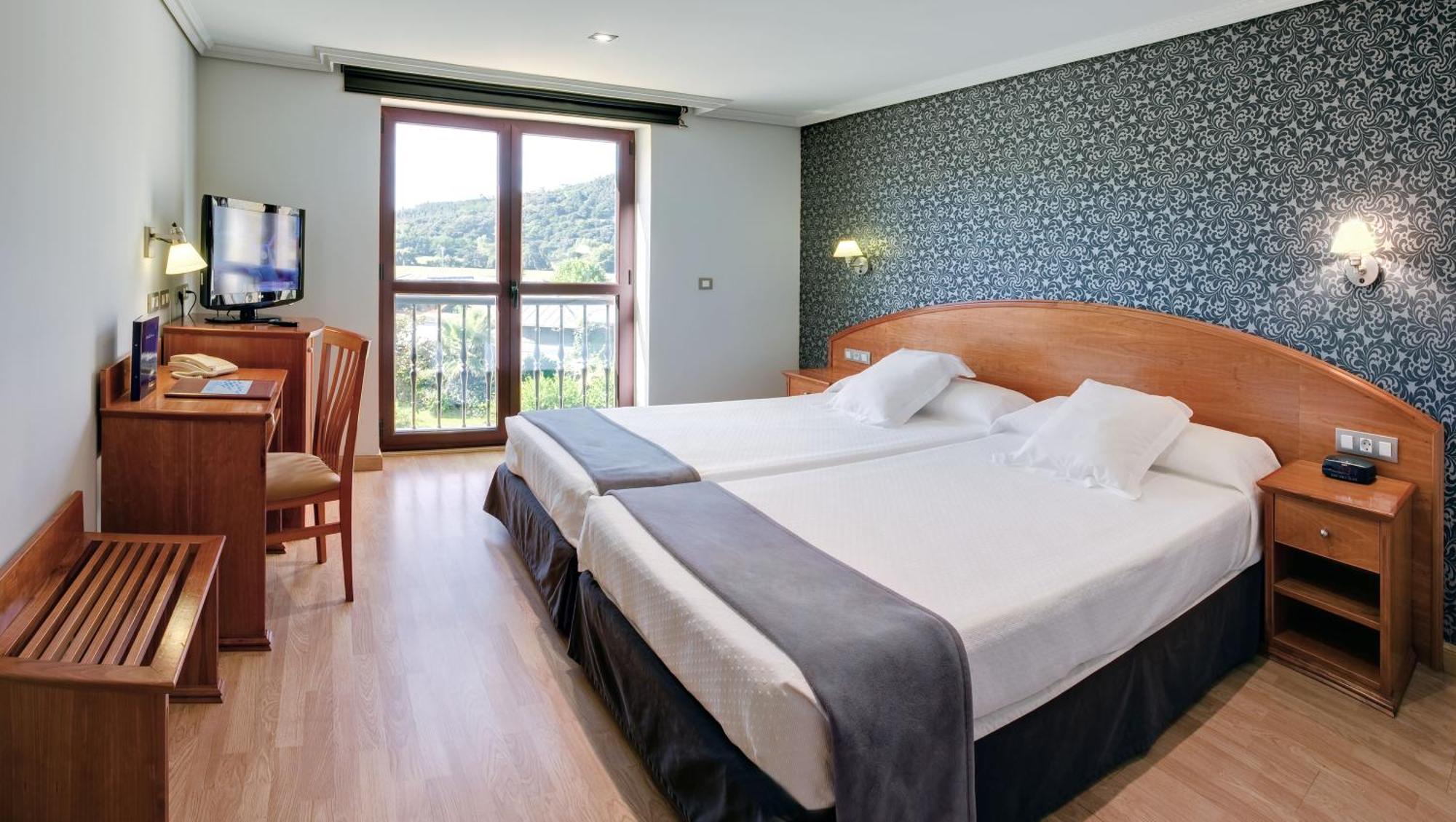 Hotel Spa Villa Pasiega オスナヨ エクステリア 写真