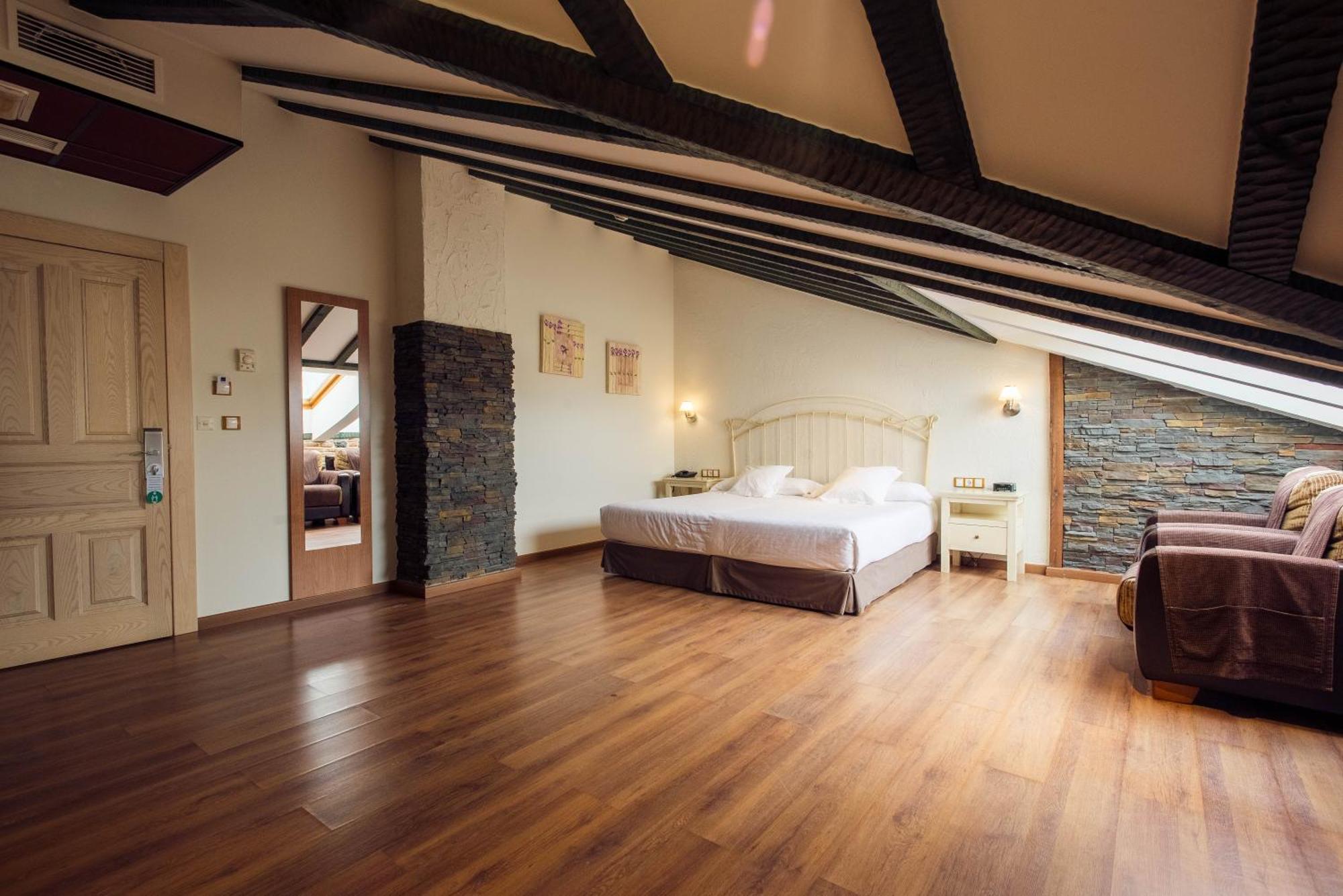 Hotel Spa Villa Pasiega オスナヨ エクステリア 写真