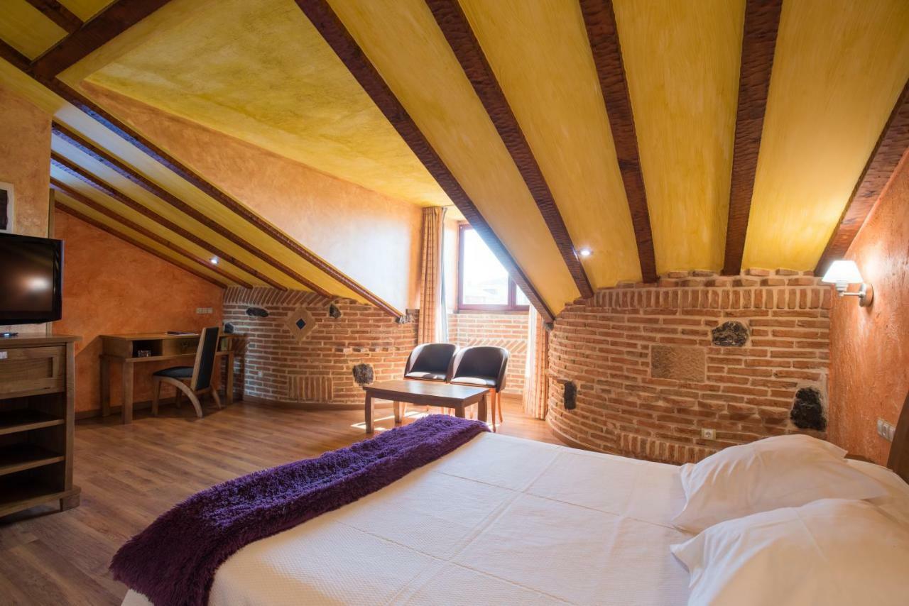 Hotel Spa Villa Pasiega オスナヨ エクステリア 写真