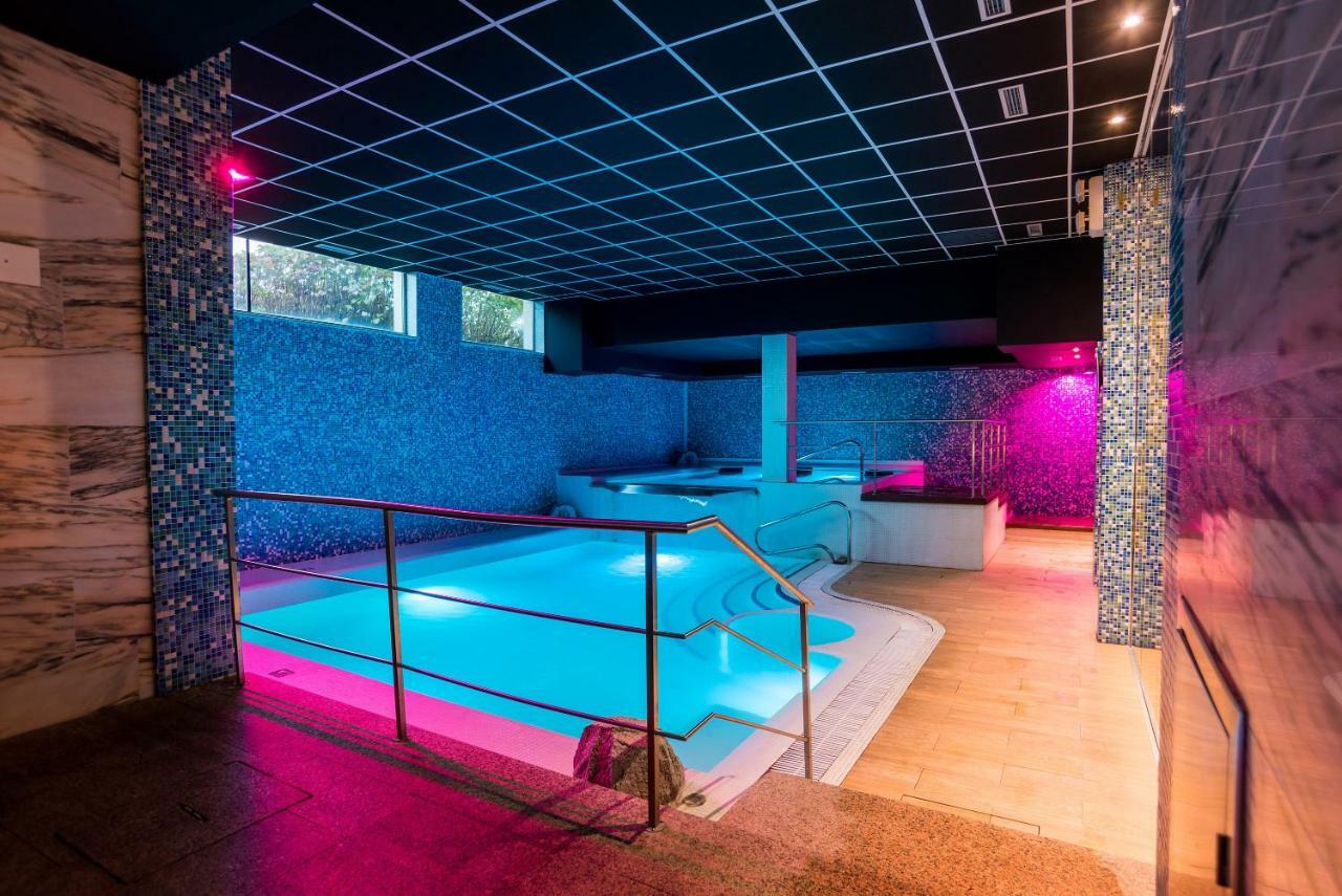 Hotel Spa Villa Pasiega オスナヨ エクステリア 写真
