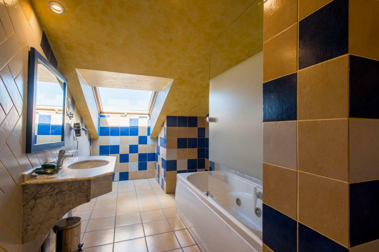 Hotel Spa Villa Pasiega オスナヨ エクステリア 写真